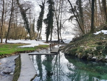 Naravna toplica Klevevž | Moja jezera | Vsa slovenska jezera | Manca Korelc