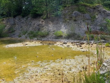Jezerce v kamnolomu | Slovenska jezera | Moja jezera | Manca Korelc