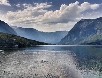 Bohinjsko jezero | Vsa slovenska jezera | Moja jezera | Manca Korelc