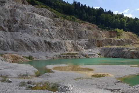 Jezero kamnolom reber pri skofljici 6