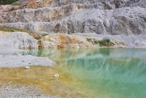 Jezero kamnolom reber pri skofljici 8