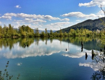 Ribniki pri stari opekarni | Moja jezera | Vsa slovenska jezera | Manca Korelc
