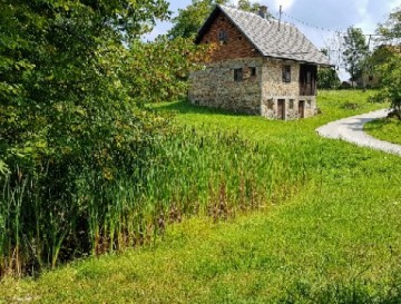 Ajbeljski kal | Slovenska jezera | Moja jezera | Manca Korelc