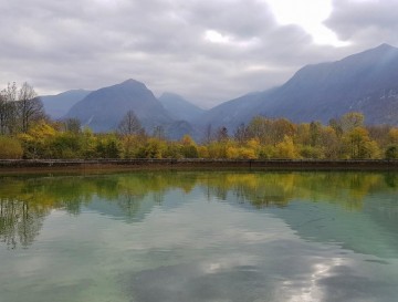 Plužensko jezero | Vsa slovenska jezera | Moja jezera | Manca Korelc