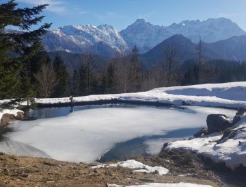 Jezero pri kmetiji | Jezera Slovenije | Moja jezera