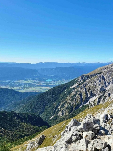 Vrtaca moji hribi moja jezera manca korelc 1