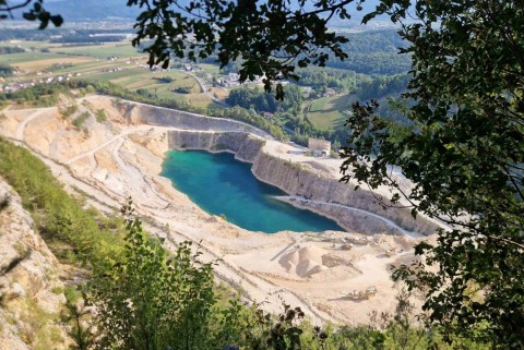 Kamnolom piresica jezera slovenije slovenska jezera moja jezera manca korelc 3